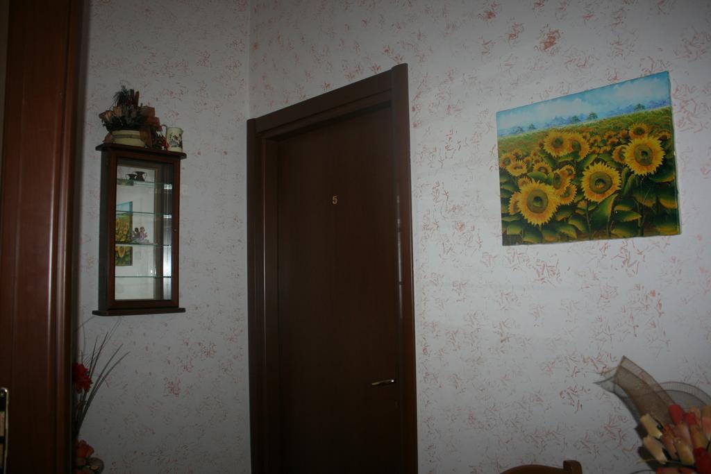 Folia B&B Rom Exterior foto